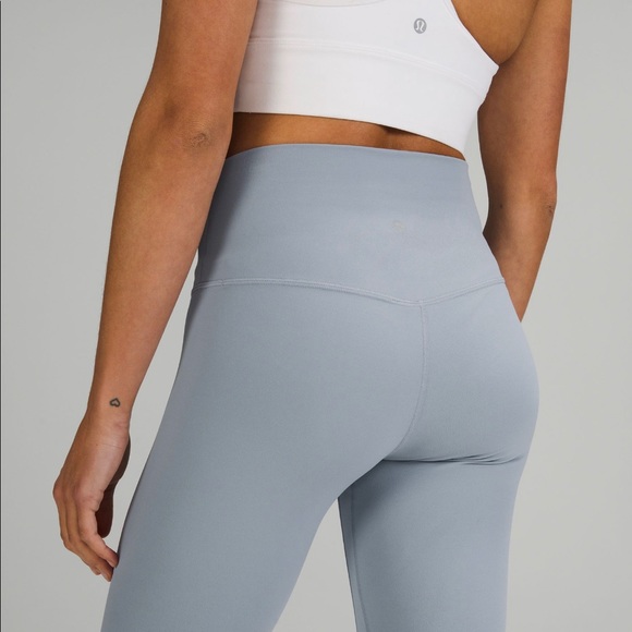 Lululemon Align ™ High-rise Pant 28” in Light Blue - Picture 4 of 4